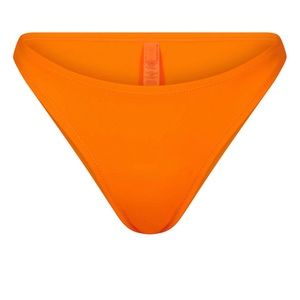 Skims mid coverage bikini bottoms